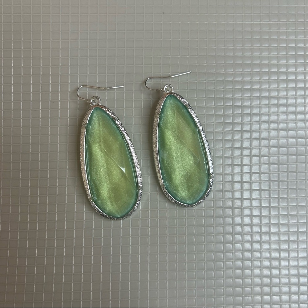 Elegant Silver and Green Teardrop Earrings